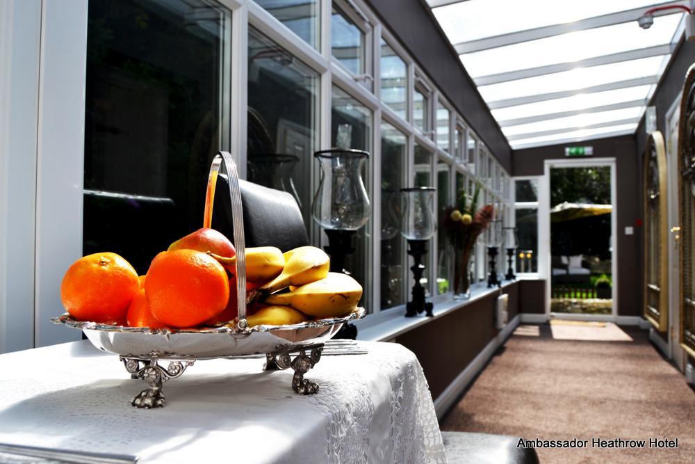The Ambassador Heathrow Hotel Hillingdon Exterior photo